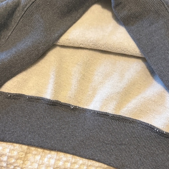 Parke Women's varsity fleece Sweatshirt in stormy - Picture 3 of 8